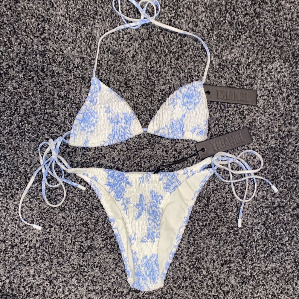 Triangl Bikini- Vinca Indigo both top & bottom